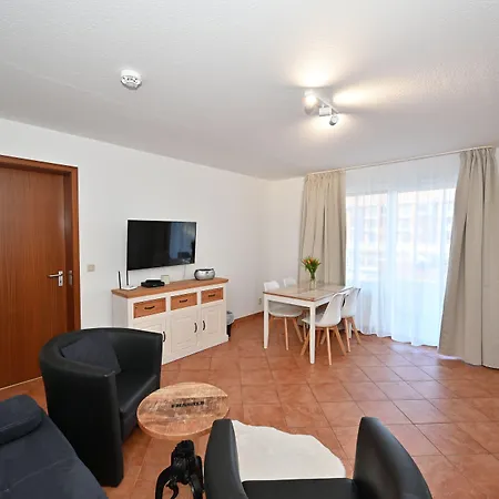 Lagunenstadt 3*